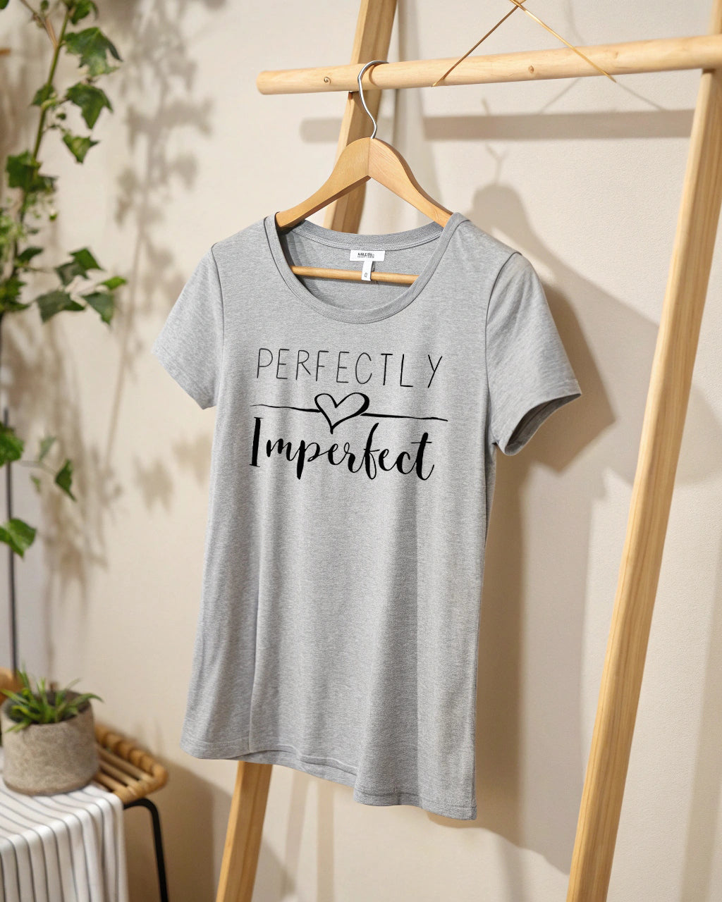 CAMISETA " PERFECTAMENTE IMPERFECTA"