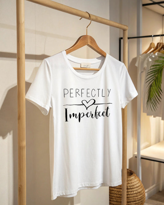 CAMISETA " PERFECTAMENTE IMPERFECTA"